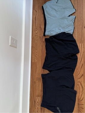 Women’s Salomon Sense Aero Short (5 inch) - 3 Pack, size M
